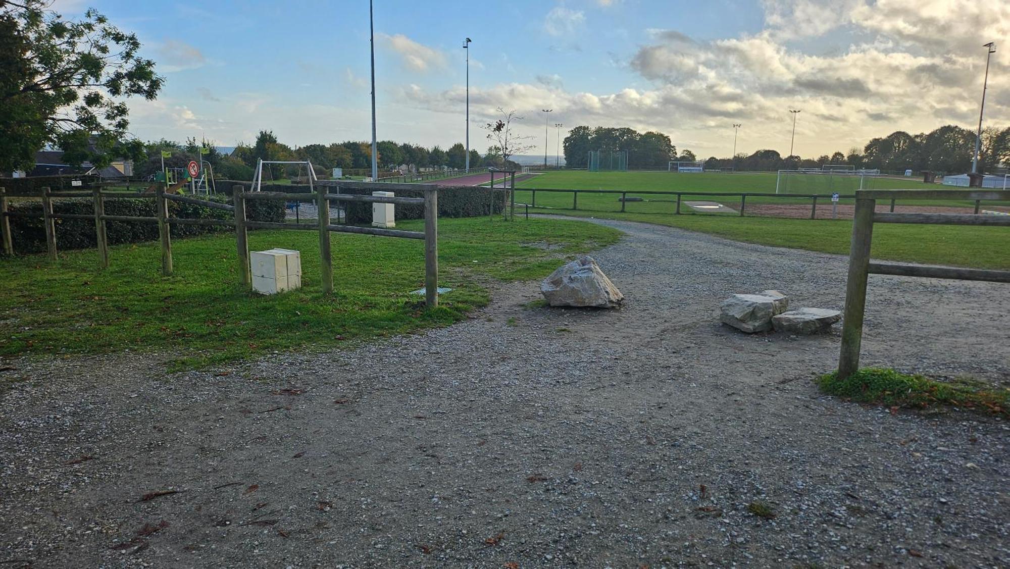 Studio De L'Hippodrome Mortagne-au-Perche Exteriör bild